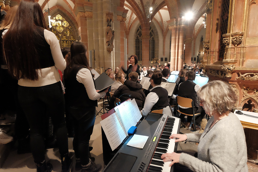 Ursulinenschule Fritzlar Adventskonzert der Ursulinenschule im